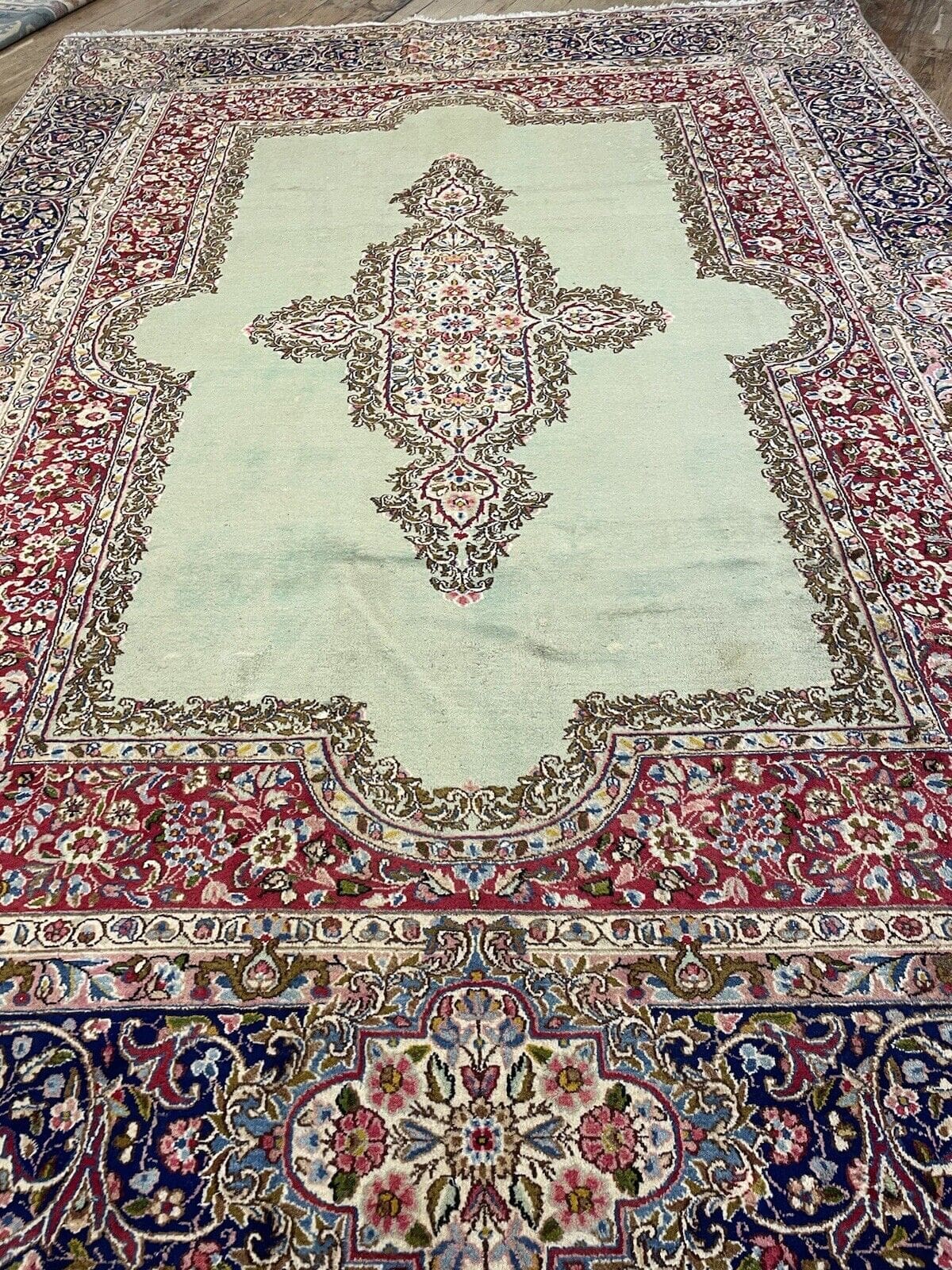 antiker-seltener-kerman-teppich-250x350-cm-mit-400000-knoten-grunes-5 Perserteppich Kerman 250 x 350 cm Wolle handgeknüpft