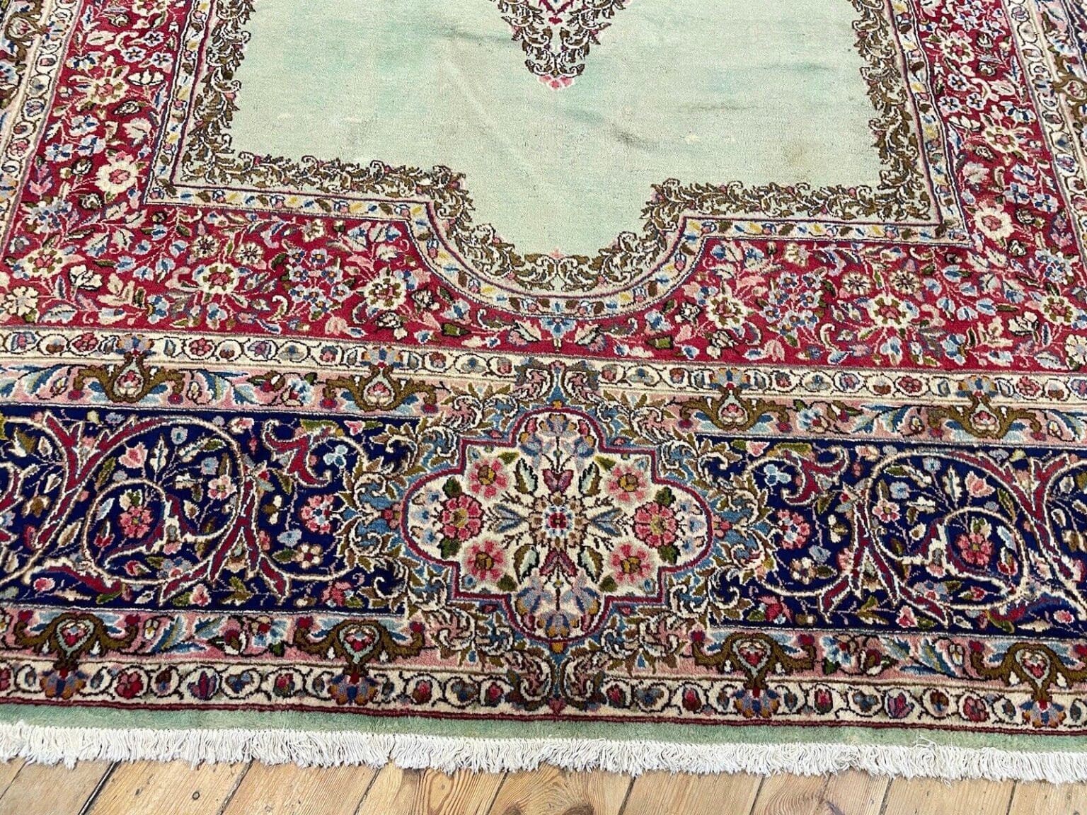 antiker-seltener-kerman-teppich-250x350-cm-mit-400000-knoten-grunes-6 Perserteppich Kerman 250 x 350 cm Wolle handgeknüpft