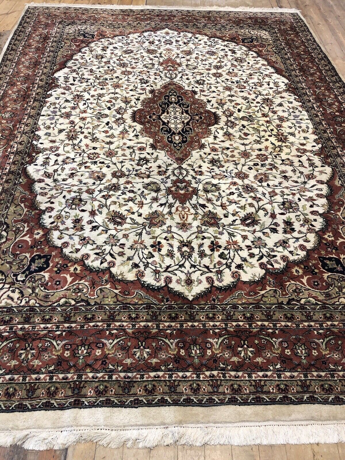 exquisiter-bijar-teppich-in-beige-250-x-350-cm-450000-knoten-aus-100-1-6 Perserteppich Bijar 250 x 350 cm Schurwolle handgeknüpft