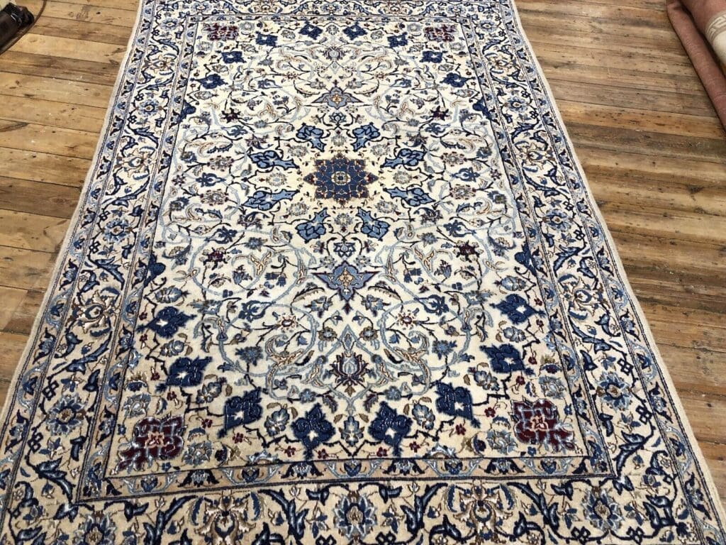 Perserteppich Nain 240x160 cm Wolle handgeknüpft