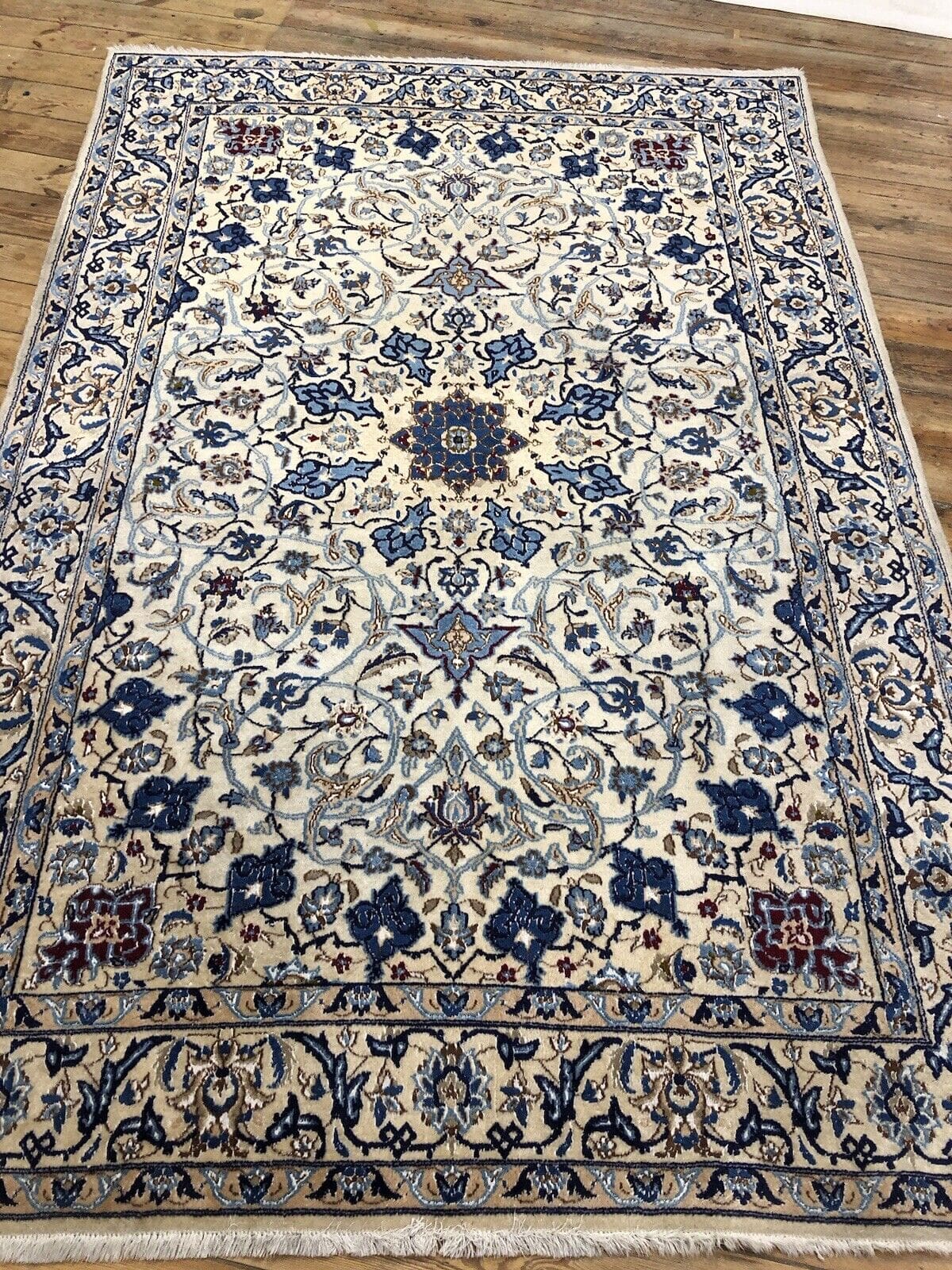 Perserteppich Nain 240x160 cm Wolle handgeknüpft