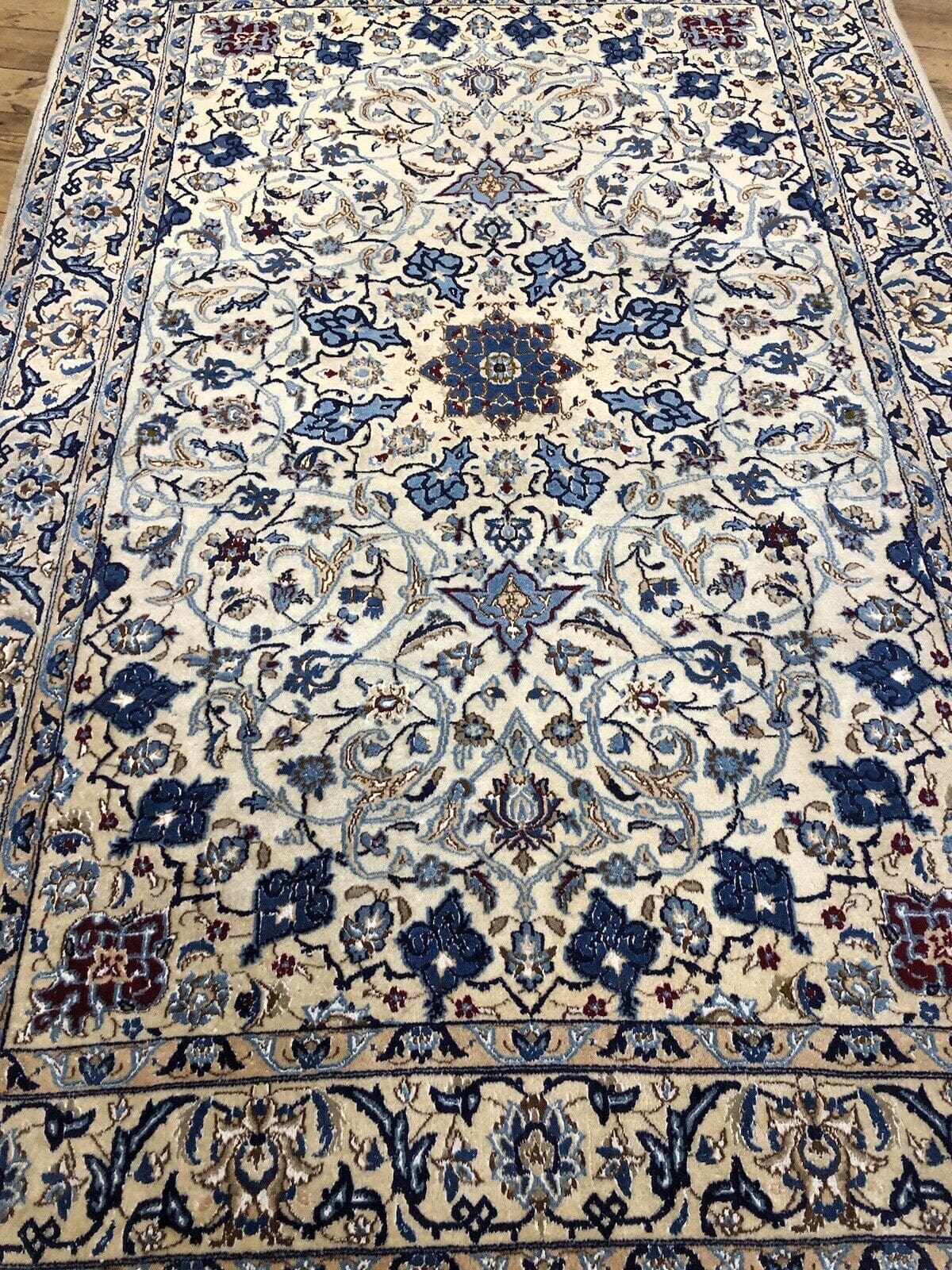 Perserteppich Nain 240x160 cm Wolle handgeknüpft