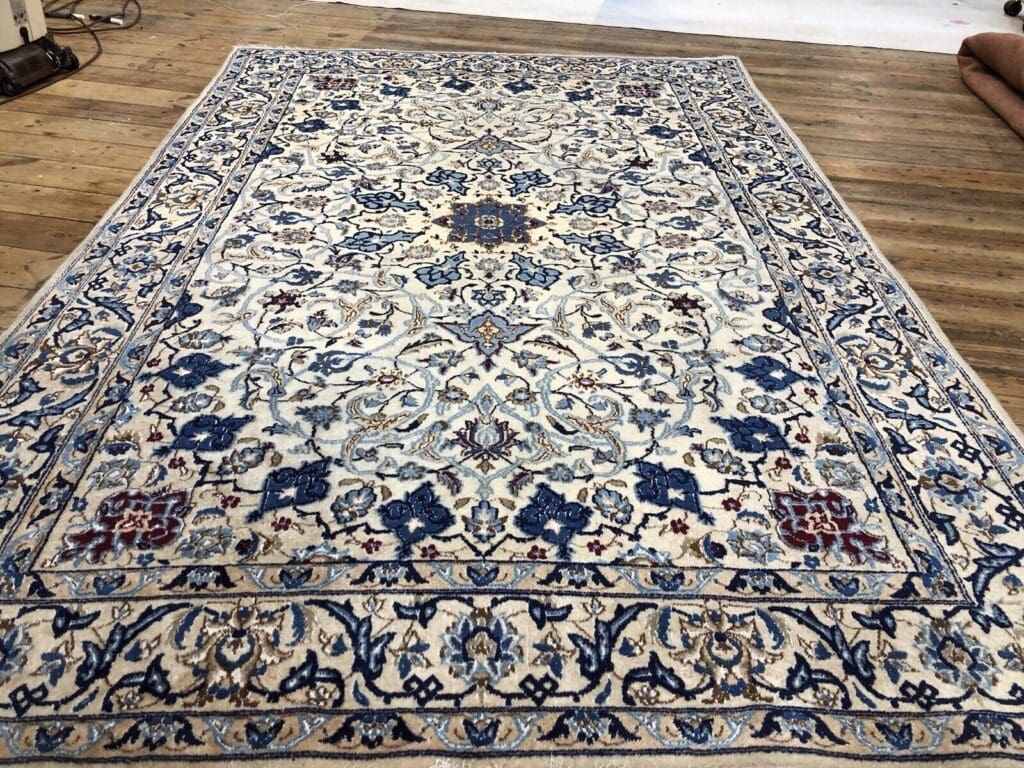 Perserteppich Nain 240x160 cm Wolle handgeknüpft