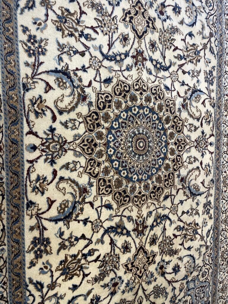 Perserteppich Nain 270x170 cm Wolle handgeknüpft
