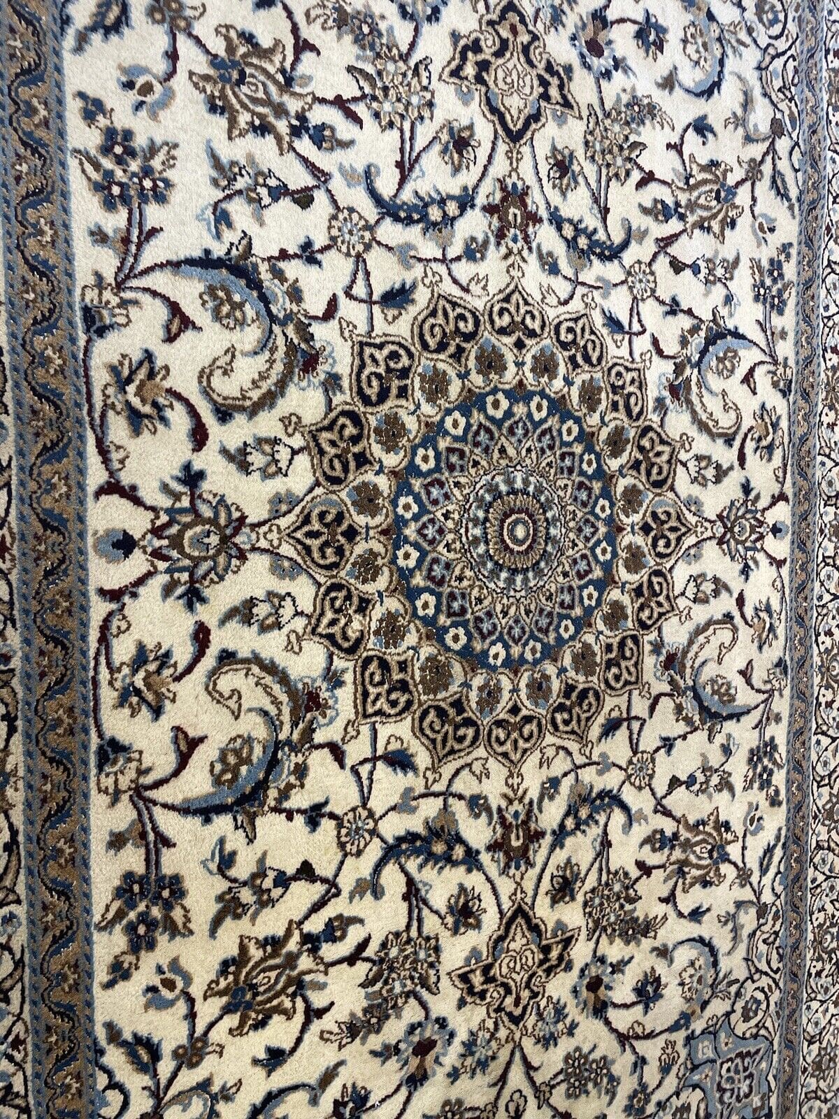 Perserteppich Nain 270x170 cm Wolle handgeknüpft
