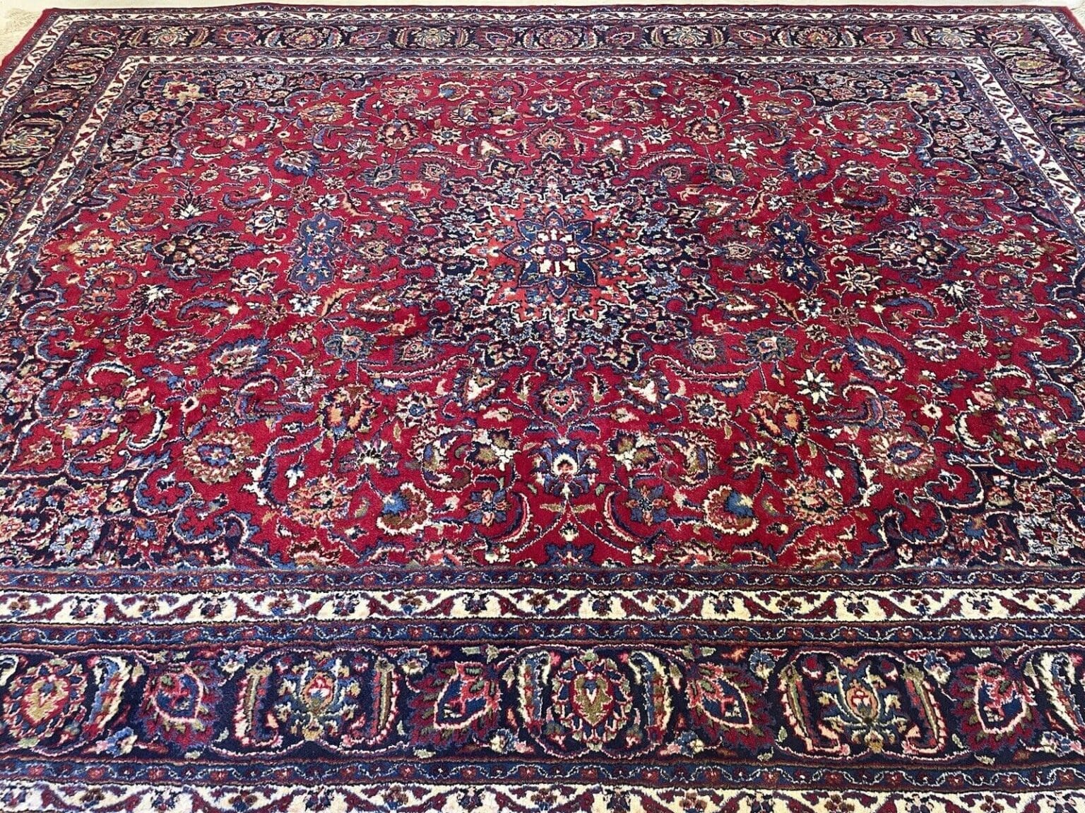Perserteppich Keshan 387 x 300 cm Wolle handgeknüpft