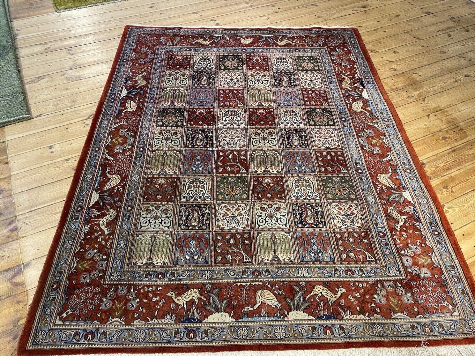 original-perserteppich-moud-mit-seide-241x192-cm-7mm-florhohe-fur-1 Perserteppich Moud 241 x 192 cm Seide handgeknüpft