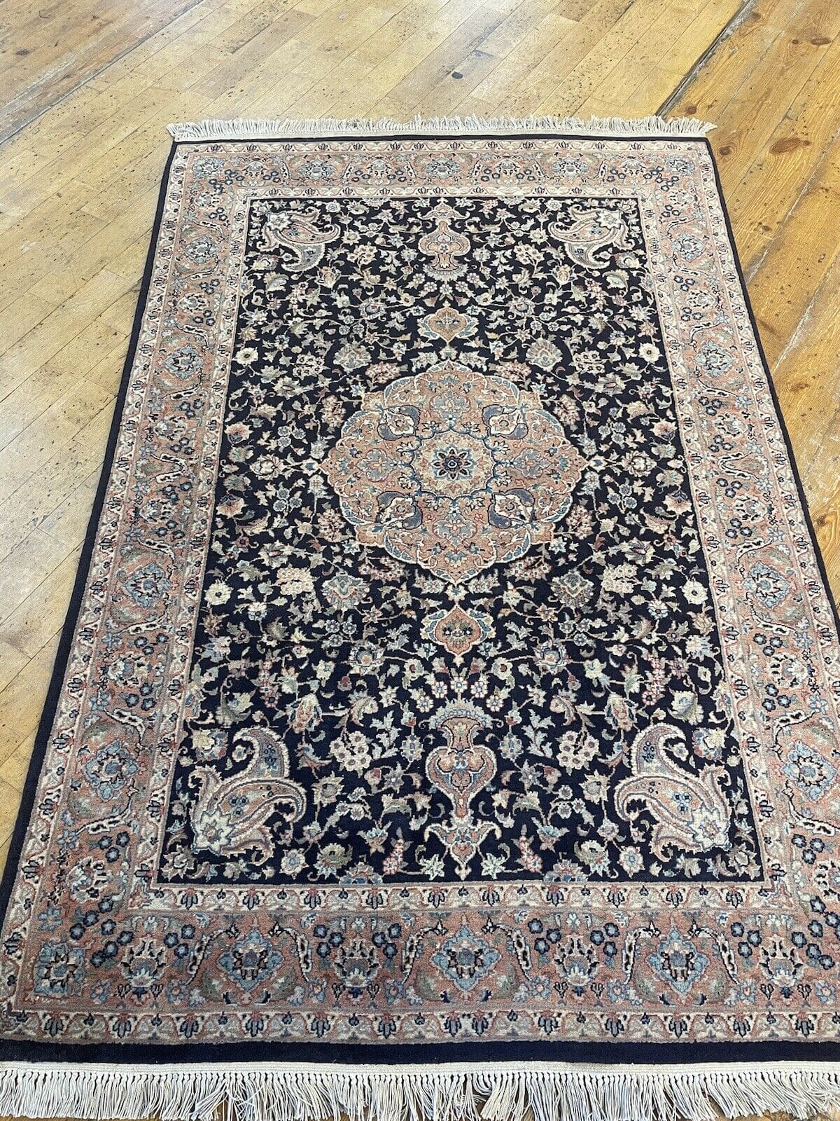 perserteppich-184x125-cm-exquisites-design-in-blau-7-mm-florhohe-aus-1 Orientteppich Kaschmir 184 x 125 cm Kaschmir handgeknüpft