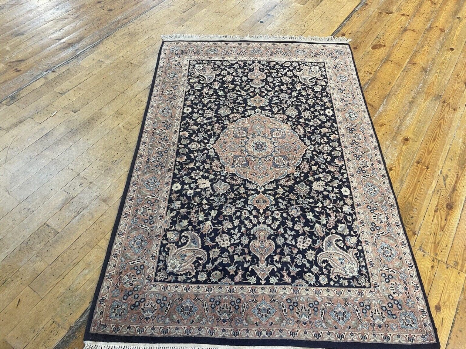 perserteppich-184x125-cm-exquisites-design-in-blau-7-mm-florhohe-aus-3 Orientteppich Kaschmir 184 x 125 cm Kaschmir handgeknüpft