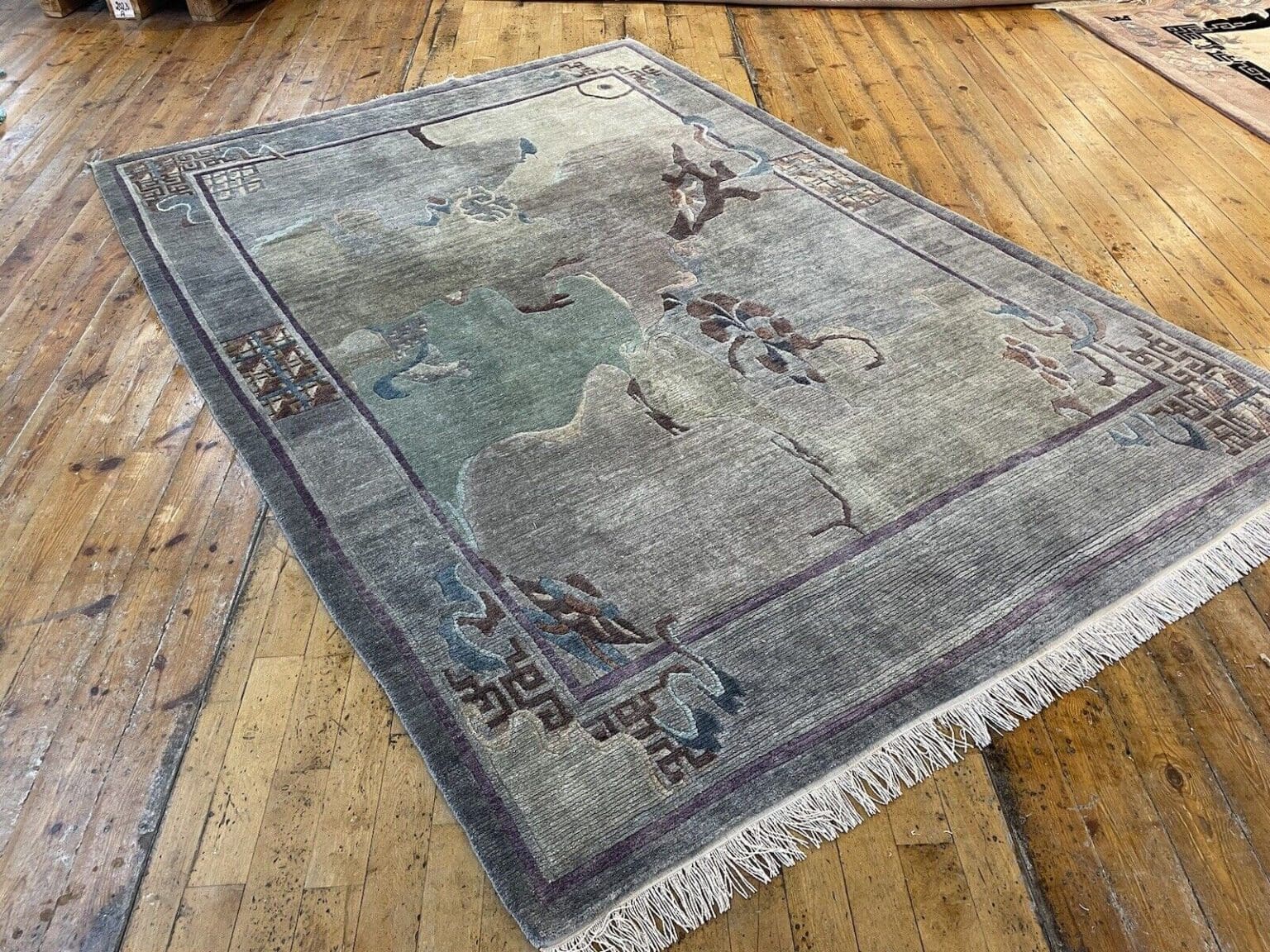 Orientteppich Nepal 290x195 cm Wolle handgeknüpft