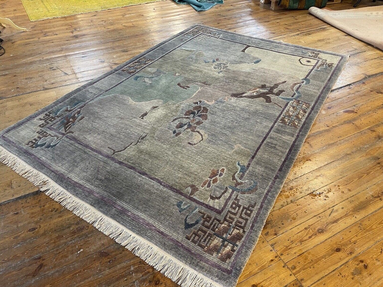 Orientteppich Nepal 290x195 cm Wolle handgeknüpft