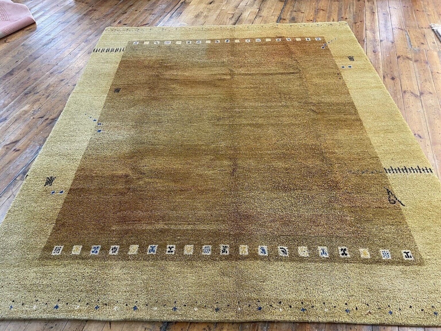 Perserteppich Gabbeh 300 x 250 cm Wolle handgeknüpft (Verkauft)