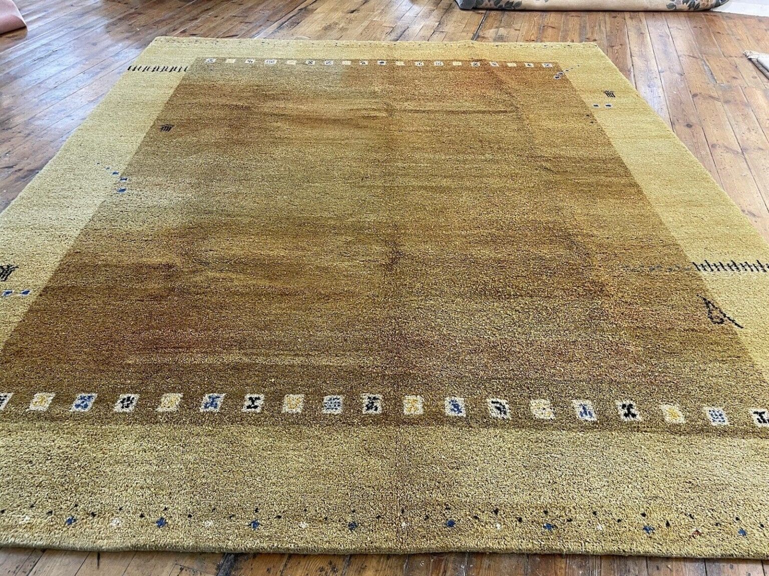 Perserteppich Gabbeh 300 x 250 cm Wolle handgeknüpft (Verkauft)
