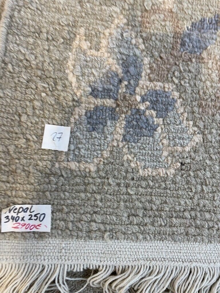 Orientteppich Nepal 350 x 250 cm Baumwolle handgeknüpft