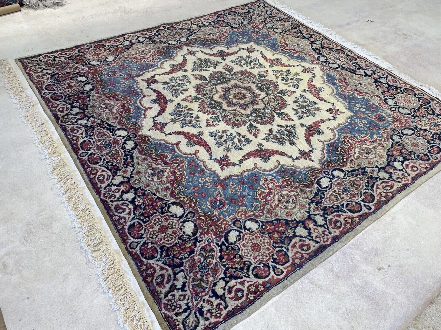 Perserteppich Kerman 180x180 cm Wolle handgeknüpft