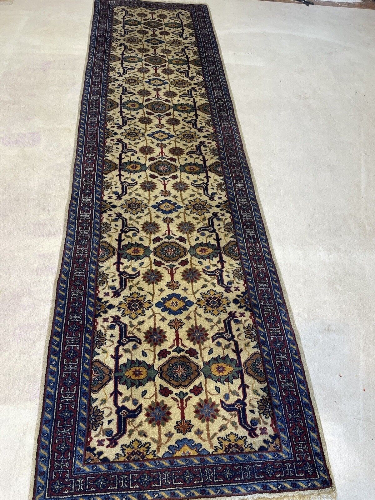 Orientteppich 343x95 cm Schurwolle handgeknüpft