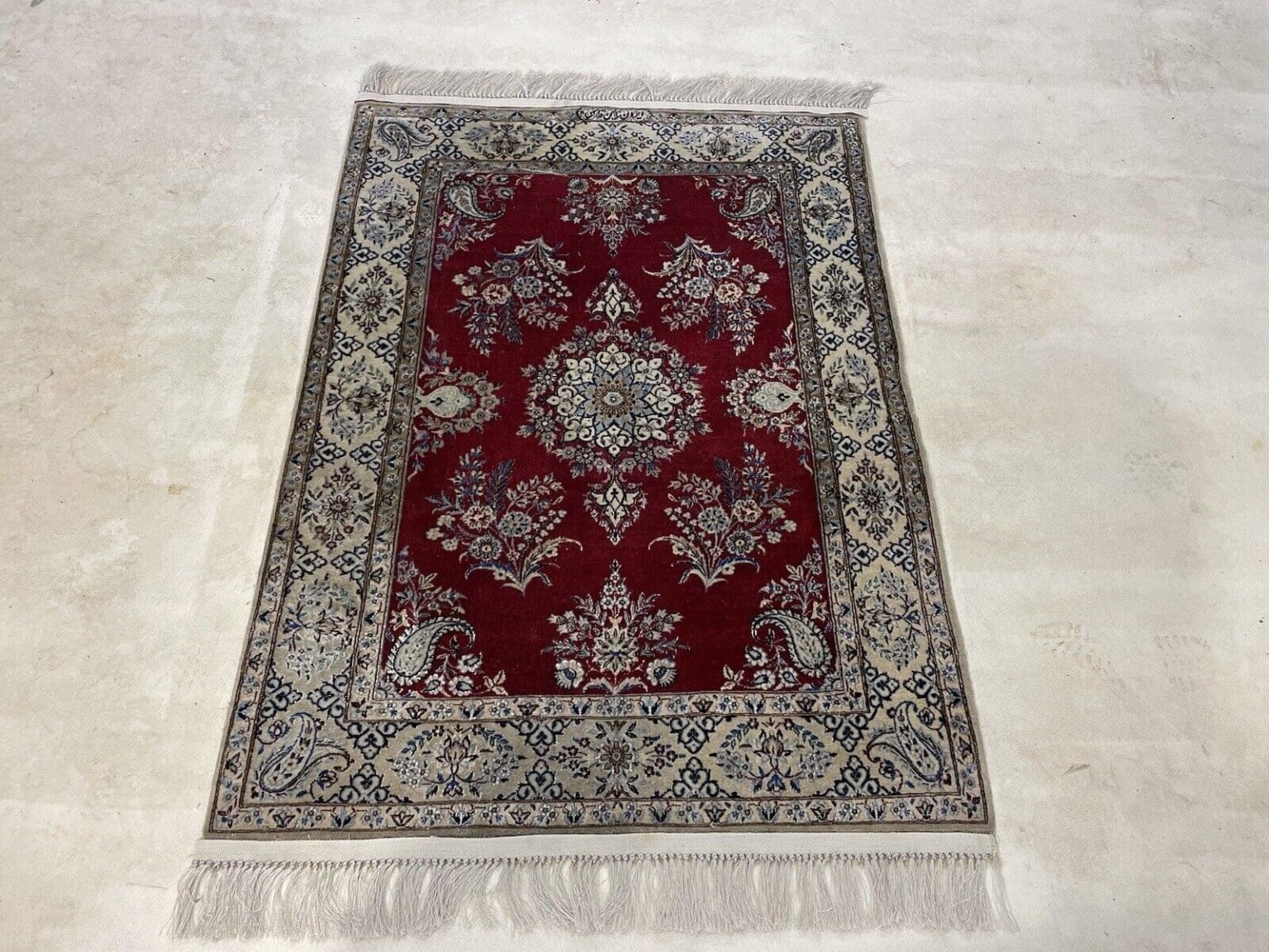 Perserteppich Nain 130 x 96 cm Wolle handgeknüpft