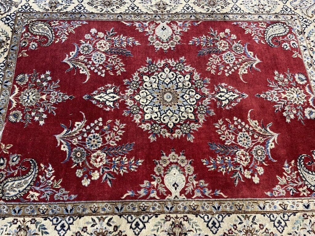 Perserteppich Nain 130 x 96 cm Wolle handgeknüpft