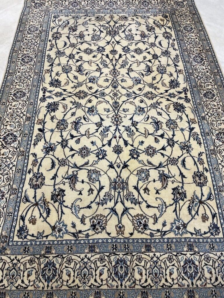 Perserteppich Nain 250x160 cm Wolle handgeknüpft (Verkauft)