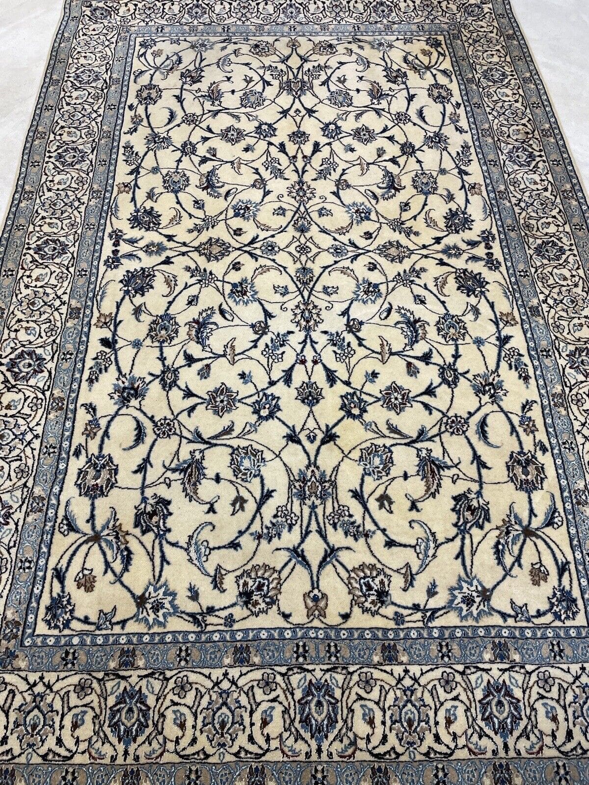 Perserteppich Nain 250x160 cm Wolle handgeknüpft (Verkauft)