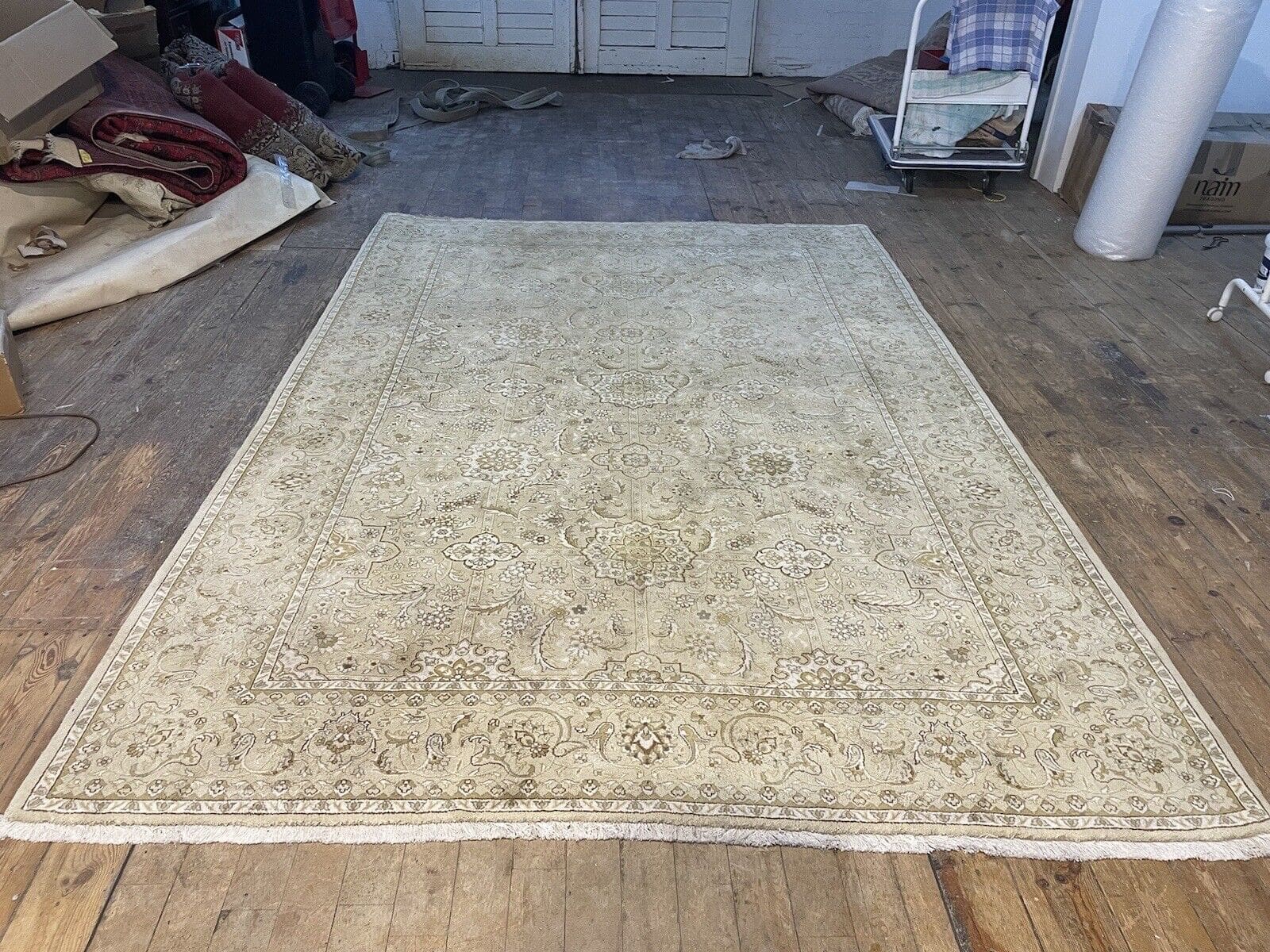 beige-perserteppich-315x215-cm-extrem-fein-geknupft-traditionelle-3 Perserteppich Kaschmir 315x215 cm Wolle handgeknüpft