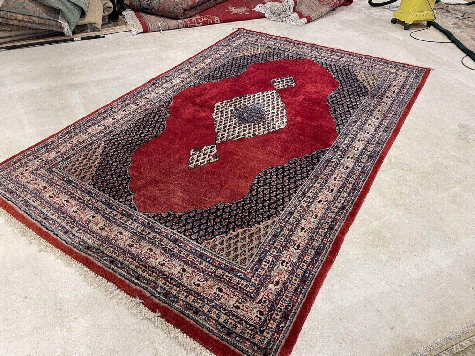 Perserteppich Sarough 295 x 190 cm Wolle handgeknüpft