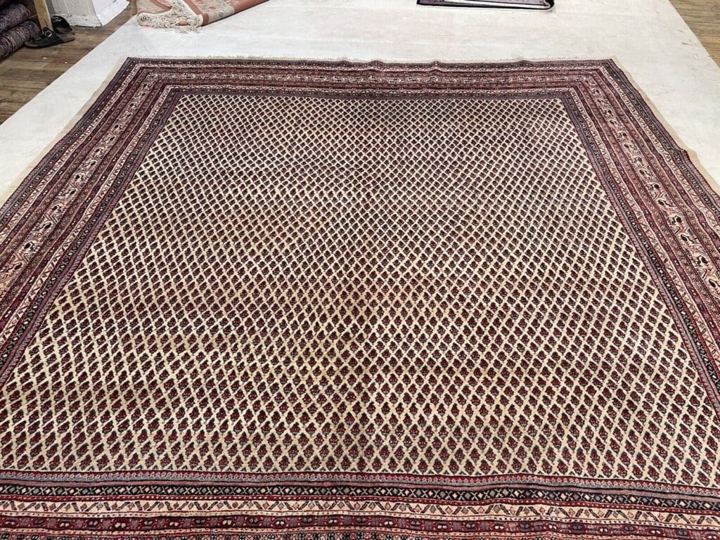 Perserteppich Sarough 300 x 300 cm Schurwolle handgeknüpft