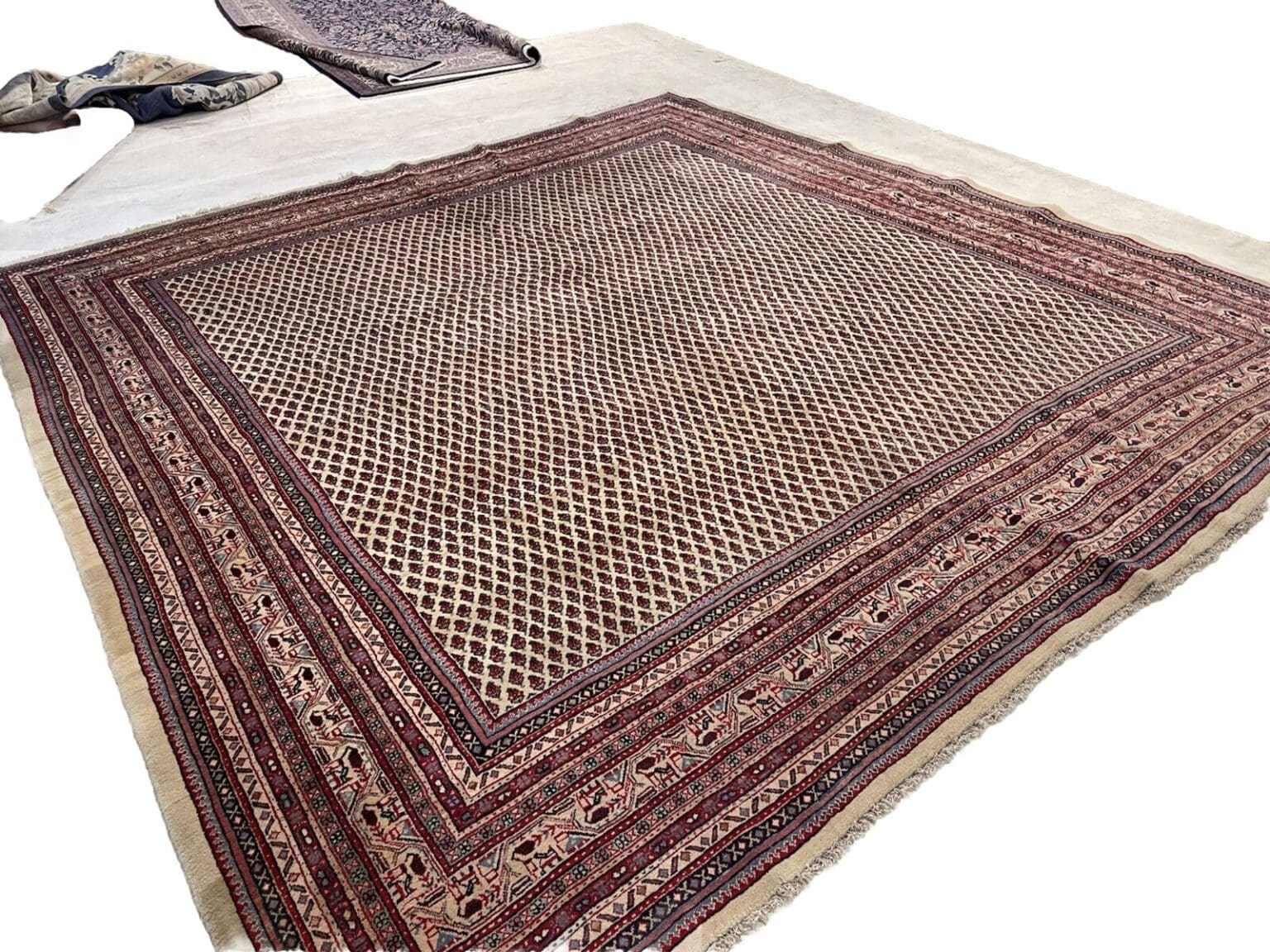 Perserteppich Sarough 300 x 300 cm Schurwolle handgeknüpft