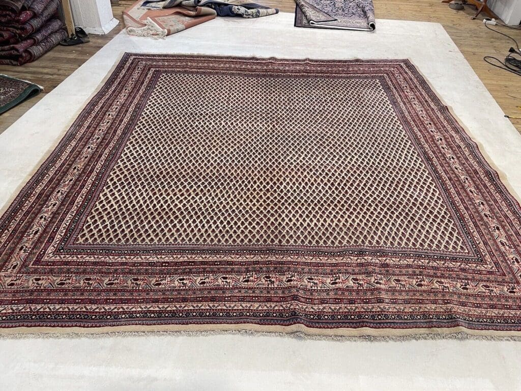 Perserteppich Sarough 300 x 300 cm Schurwolle handgeknüpft