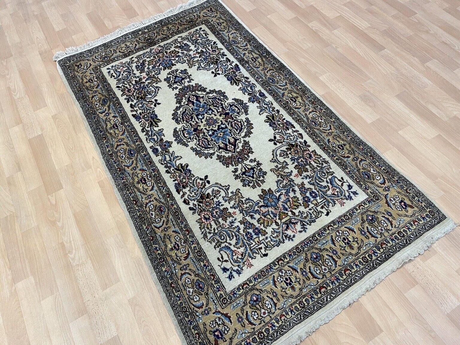 Perserteppich Ghom 175x102 cm Korkwolle handgeknüpft
