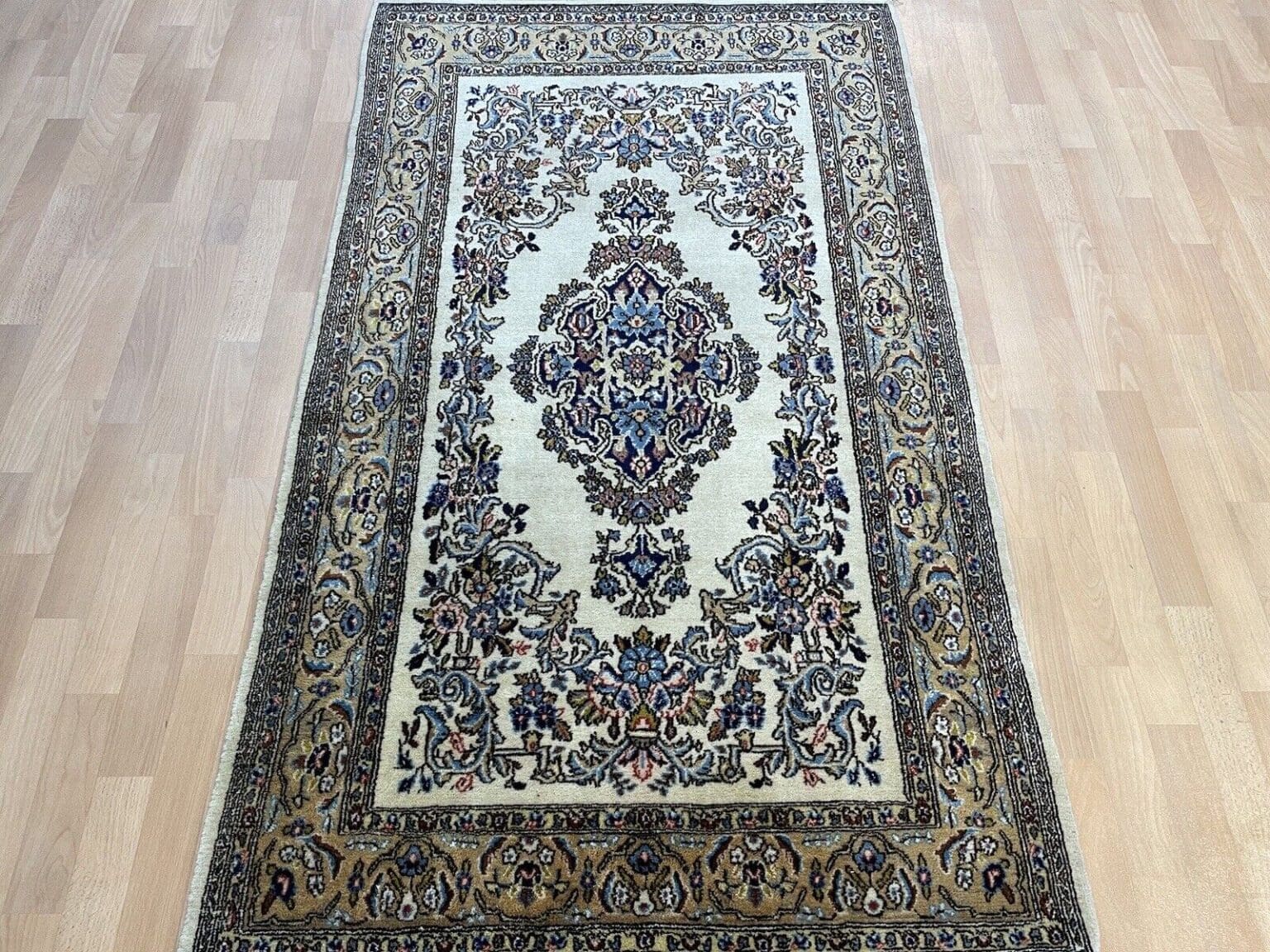 Perserteppich Ghom 175x102 cm Korkwolle handgeknüpft
