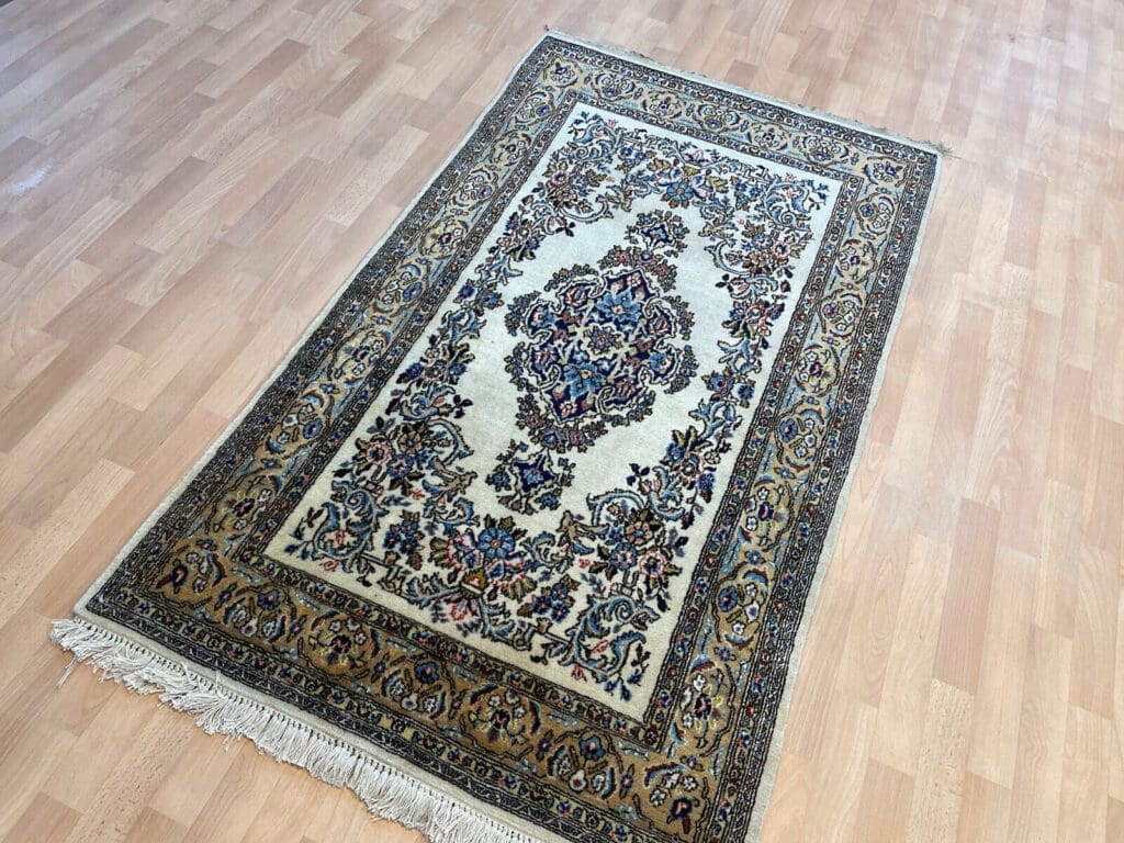 Perserteppich Ghom 175x102 cm Korkwolle handgeknüpft