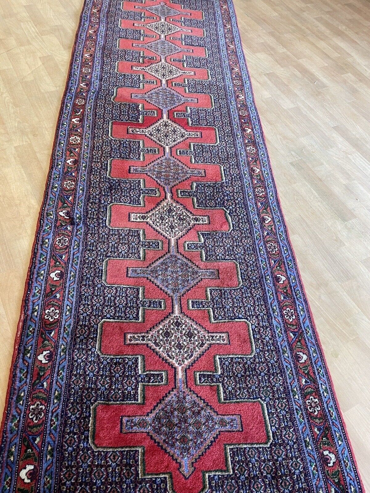 Perserteppich Senne 300x80 cm Wolle handgeknüpft