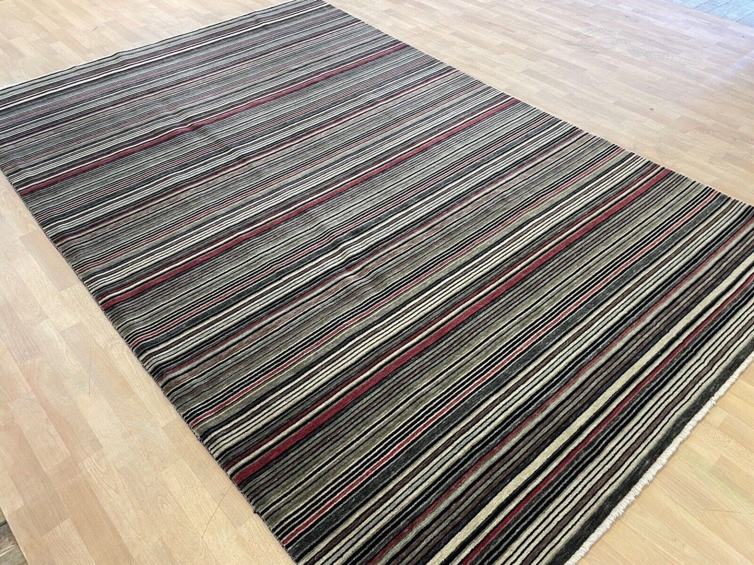 Orientteppich Loribaft 300 x 200 cm Schurwolle handgeknüpft