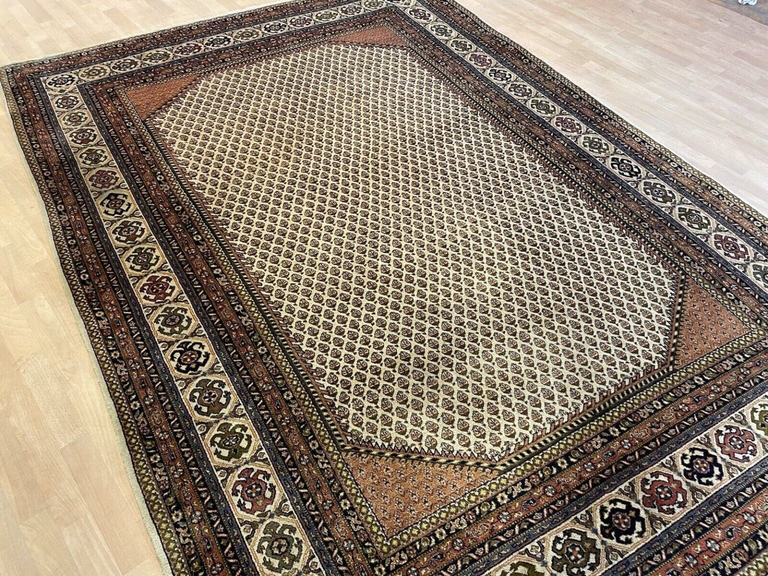 Perserteppich Sarough 300 x 200 cm Wolle handgeknüpft
