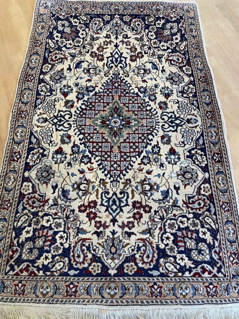 Orientteppich Nain 146 x 88 cm Kaschmir handgeknüpft