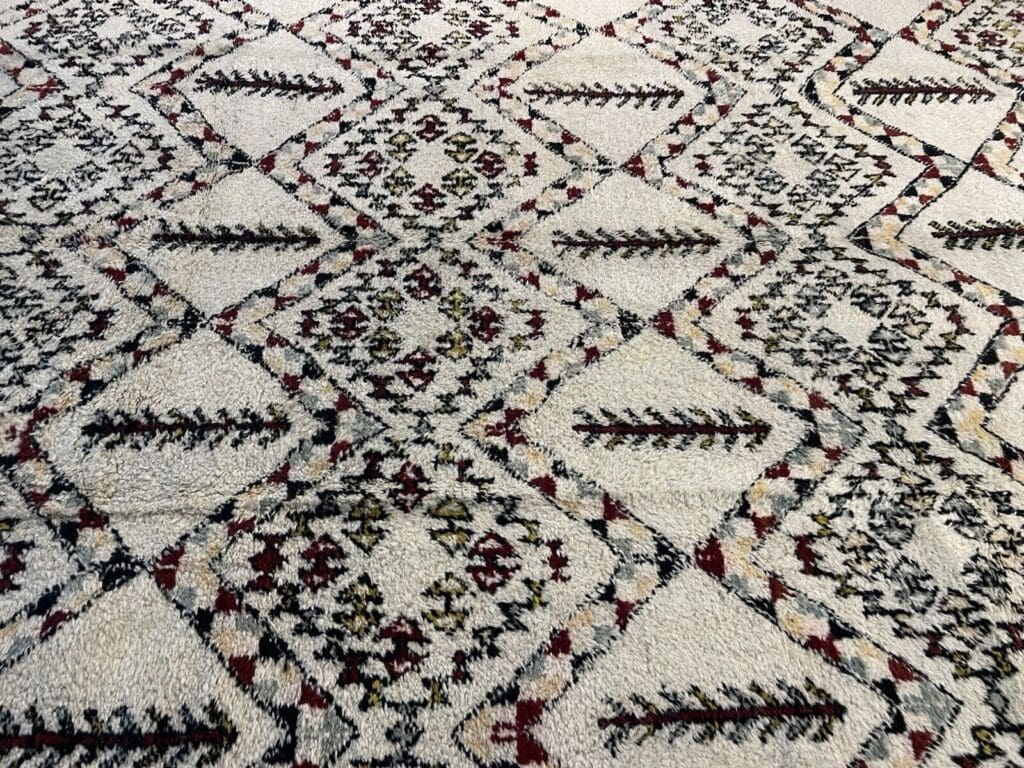 perserteppich-395x265-cm-100-natur-schurwolle-hochflor-regionales-7 Orientteppich Marrakko 395 x 265 cm Wolle handgeknüpft