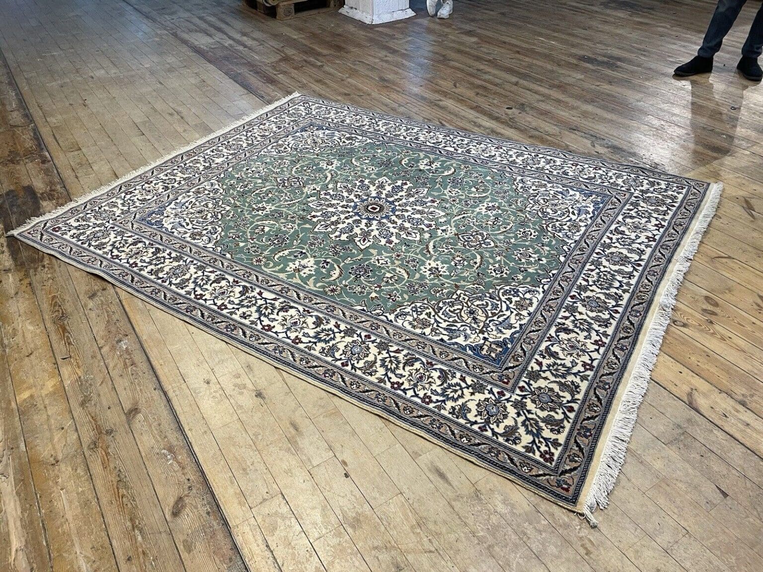 Perserteppich Nain 300 x 200 cm Wolle handgeknüpft