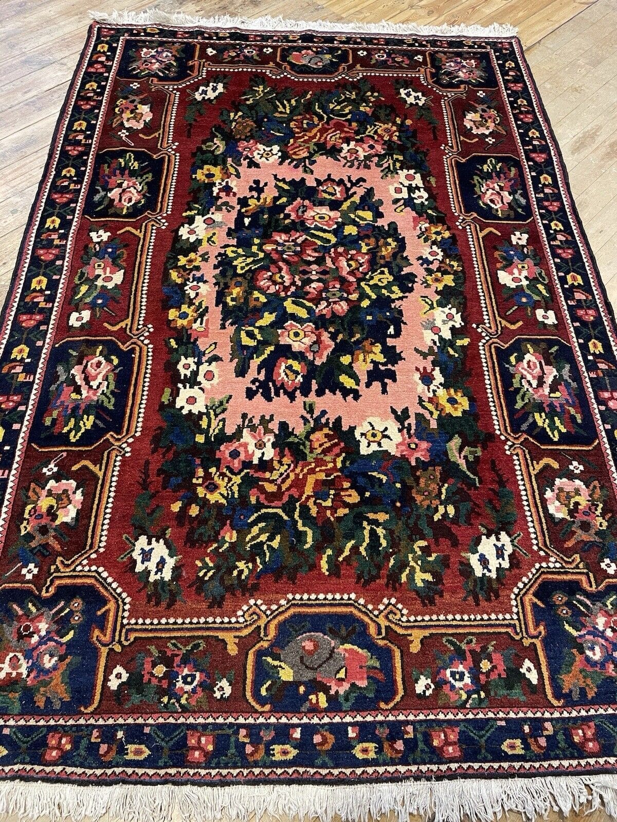 seltener-perserteppich-277x146-cm-handgeknupft-unbenutzt-mit-1 Perserteppich 277x146 cm Wolle handgeknüpft