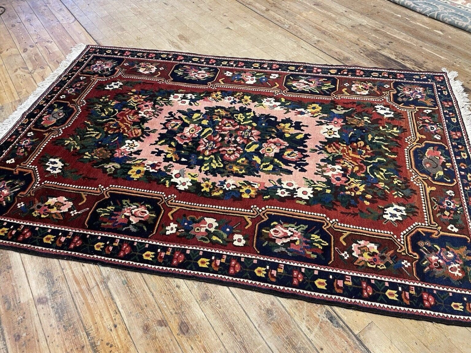 seltener-perserteppich-277x146-cm-handgeknupft-unbenutzt-mit-4 Perserteppich 277x146 cm Wolle handgeknüpft