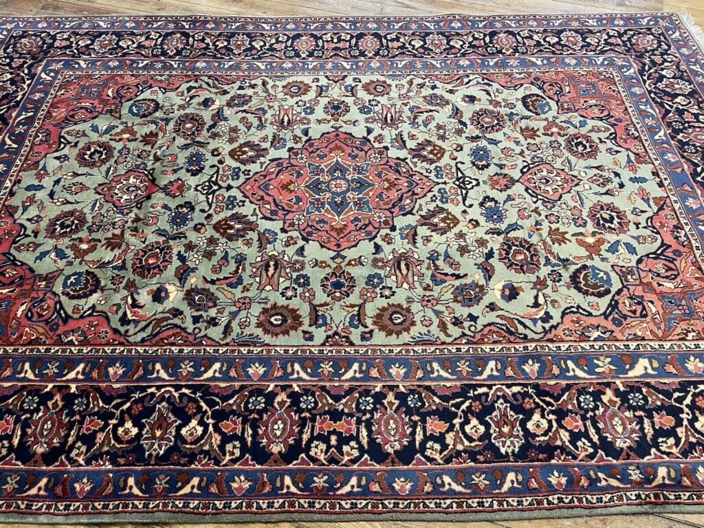 perserteppich-305x205-cm-medaillon-muster-in-lebendigem-grun-8-mm-5 Perserteppich 305x205 cm Wolle handgeknüpft