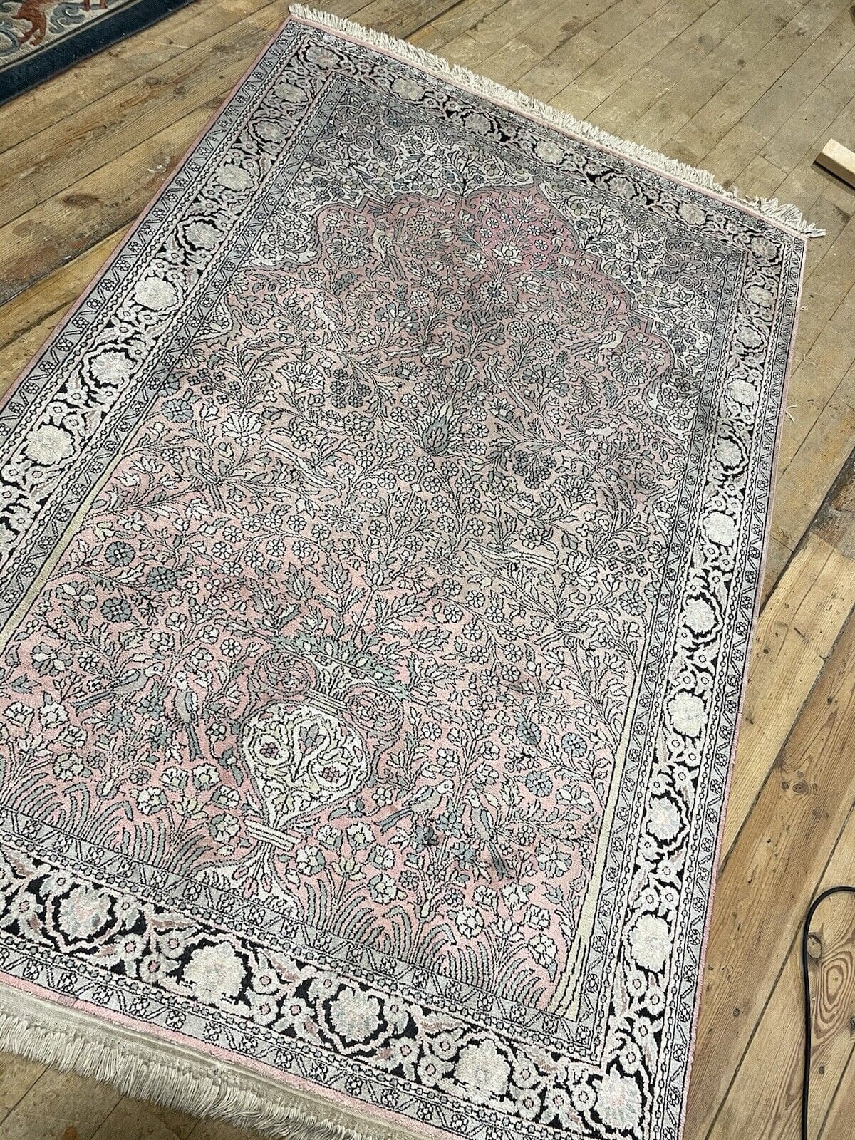 Orientteppich Kashmir 180 x 120 cm Seide handgeknüpft