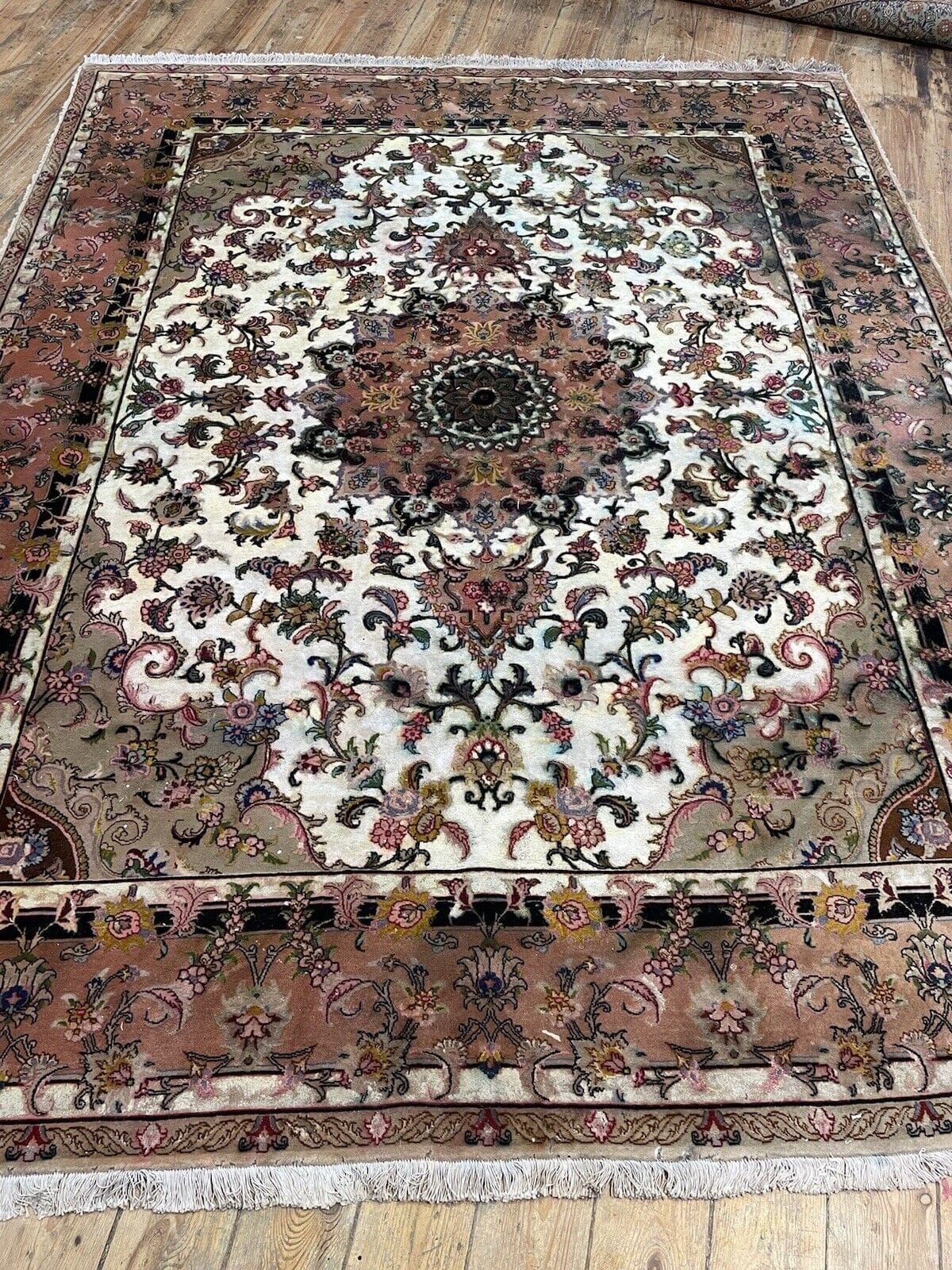 Perserteppich Tabriz 260x210 cm Wolle handgeknüpft