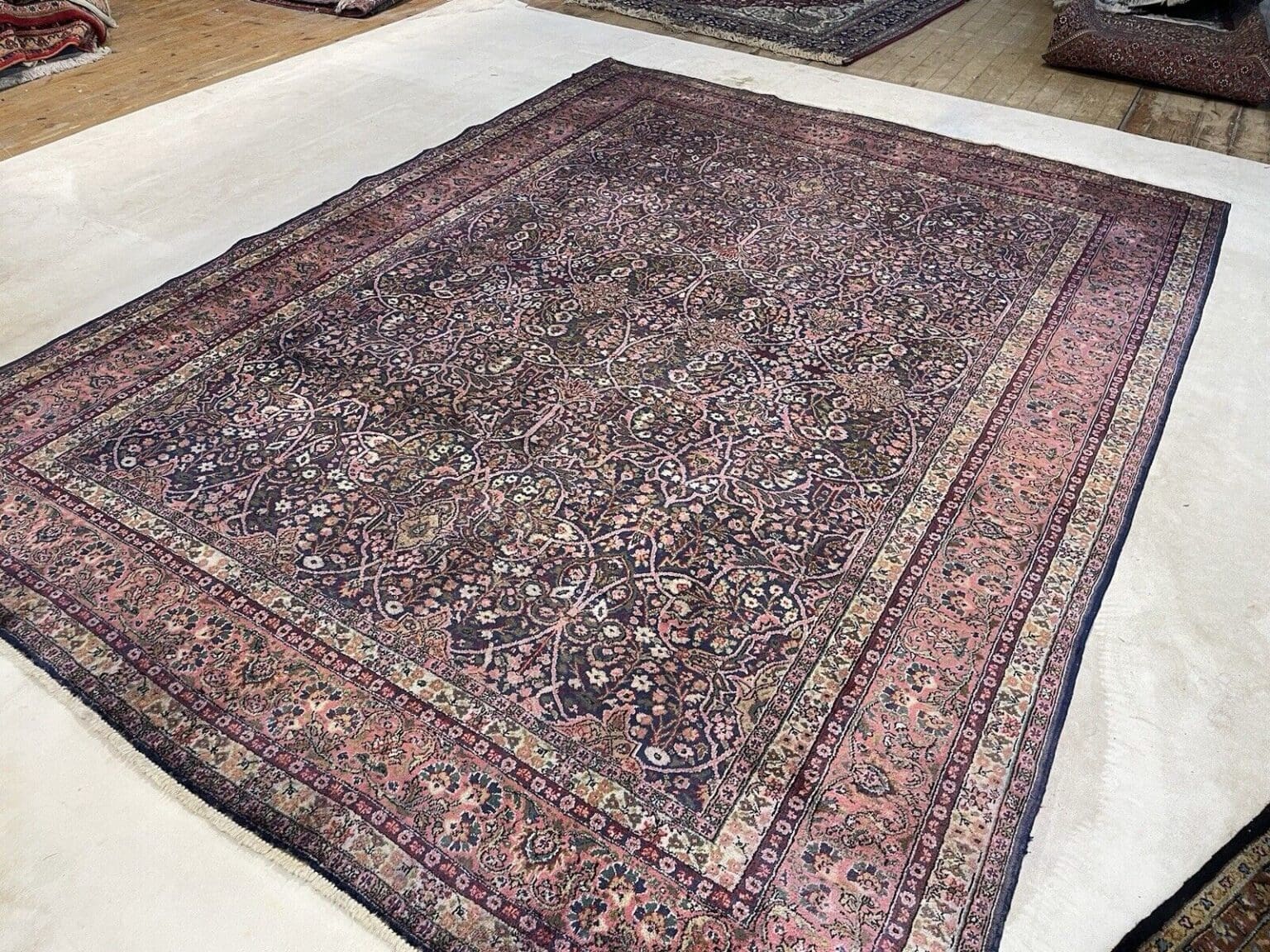 Orientteppich Kashmir 350x255 cm Seide handgeknüpft