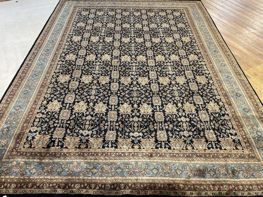 Orientteppich Kashmir 350x255 cm Wolle handgeknüpft