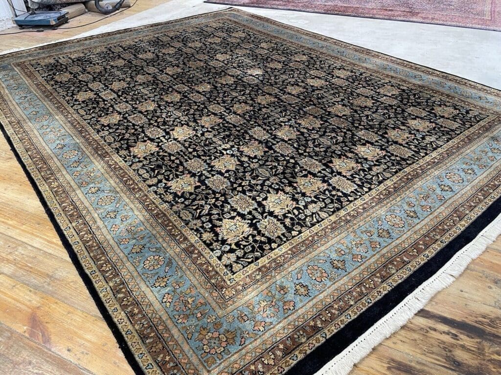 Orientteppich Kashmir 350x255 cm Wolle handgeknüpft