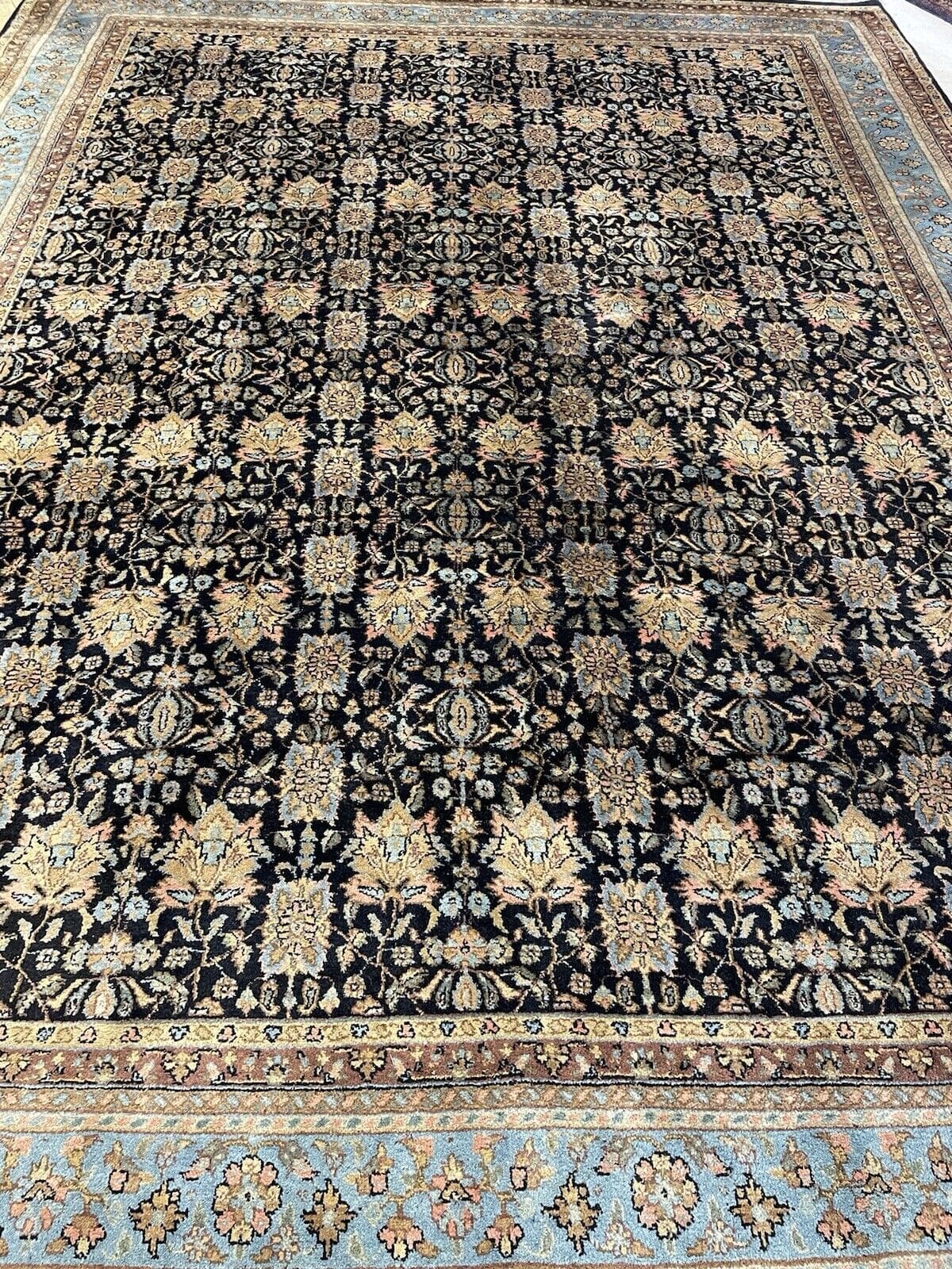 Orientteppich Kashmir 350x255 cm Wolle handgeknüpft