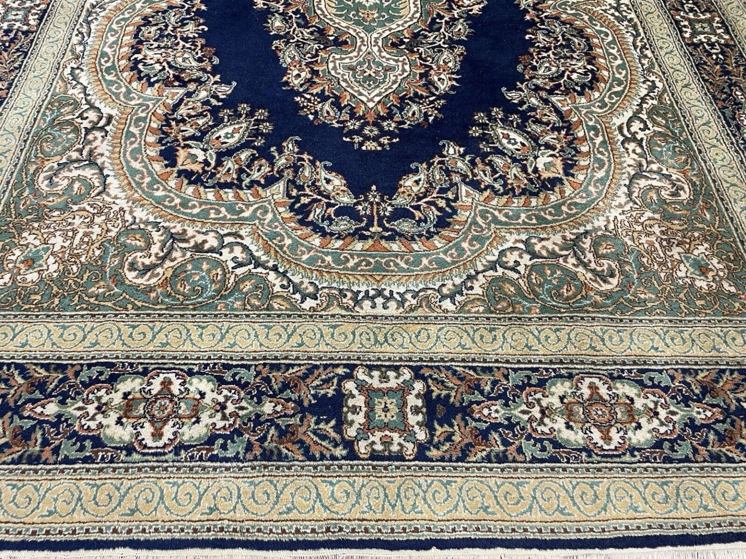 Perserteppich Kerman 367 x 267 cm Wolle handgeknüpft