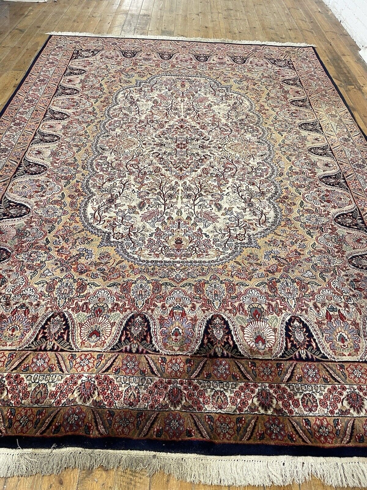 seltener-bunter-perserteppich-350x255cm-extrem-feiner-kashmir-100-1-4 Perserteppich Kashmir 350 x 255 cm Wolle handgeknüpft
