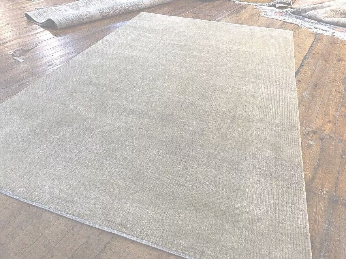 Orientteppich Nepal 305 x 205 cm Wolle handgeknotet